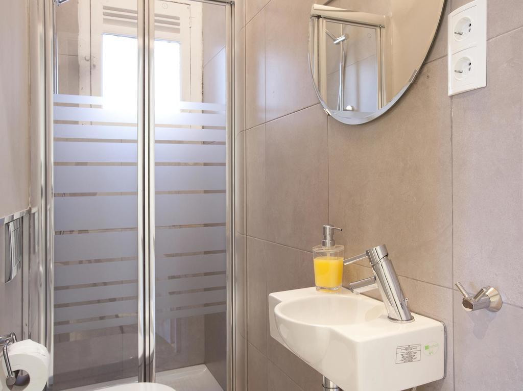 Enjoy Apartments Sofia Barcelona Pokoj fotografie